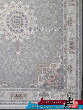 حاشیه فرش 1500 شانه طرح باران زمینه سیلور محتشم کاشان - گل برجسته