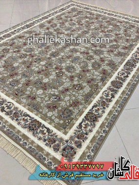 فرش 1000 شانه طرح افشان گل سرخ زمینه ترمه ای کاشان _ گل برجسته