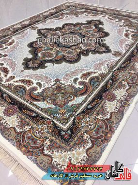 فرش 1000 شانه طرح ستاره زمینه کرم کاشان