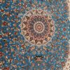 فرش 700 شانه طرح اصفهان زمینه آبی کاشان 2