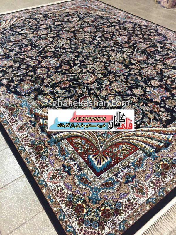 فرش 700 شانه طرح زرافشان زمینه سرمه ای کاشان