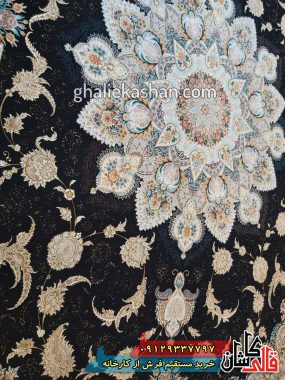 فرش 1200 شانه طرح پرواز زمینه سرمه ای کاشان گل برجسته 2