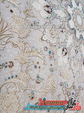 فرش 1200 شانه طرح تبریزان زمینه نقره ای کاشان گل برجسته 1