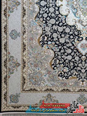 فرش کاشان قالی کاشان خرید فرش 1200 شانه طرح ماهان زمینه سرمه ای کاشان گل برجسته 2