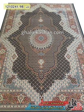 فرش کاشان خرید فرش طرح گل ماهی زمینه سرمه ای کاشان قالی کاشان فرش سنتی و ریز ماهی سنتی