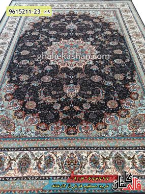 قالی کاشان فرش طرح 700 شانه طرح نایین زمینه سرمه ای - فرش ارزان قیمت ماشینی