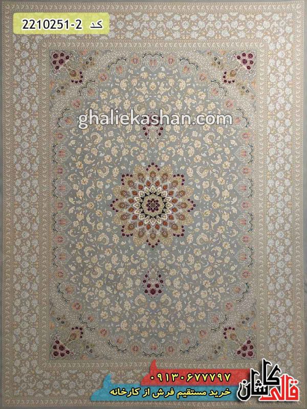 فرش جدید کاشان - فرش طرح آماندا 700 شانه زمینه نقره ای کاشان - قالی کاشان