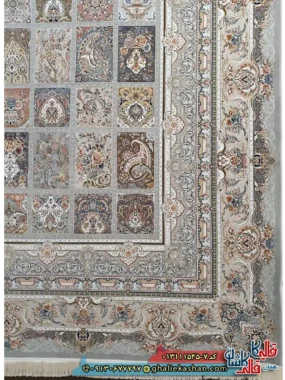 فرش 1500 شانه طرح خشتی رنگ طوسی نقره ای کاشان حاشیه