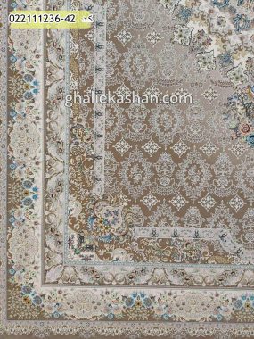فرش 1200 شانه طرح ماهان زمینه نسکافه ای کاشان - گل برجسته