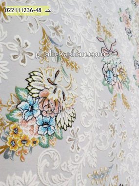فرش 1200 شانه طرح مهتاب زمینه نقره ای کاشان- گل برجسته