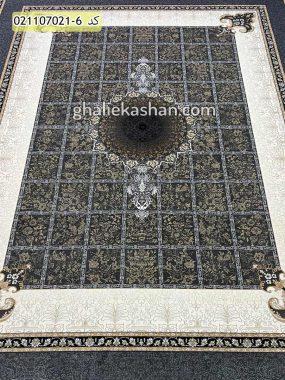 فرش 700 شانه طرح آیدا زمینه دلفینی کاشان
