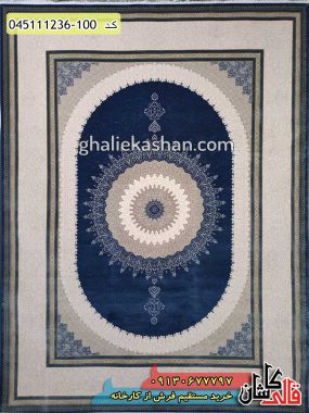 خرید فرش قالی کاشان فروش فرش ماشینی 1200 شانه طرح ورهام زمینه آبی کاربنی کاشان گل برجسته اصلی