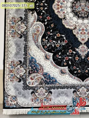 فرش 700 شانه طرح سوگند زمینه سرمه ای کاشان حاشیه