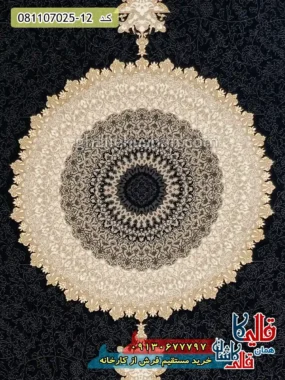 فرش طلاکوب 700 شانه طرح ساوین زمینه سرمه ای کاشان زمینه