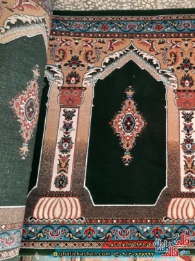 سجاده فرش 700 شانه طرح رضوان رنگ سبز کاشان رول