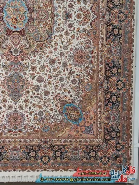 فرش 1200 شانه اصیل طرح تبریز رنگ کرم کاشان حاشیه