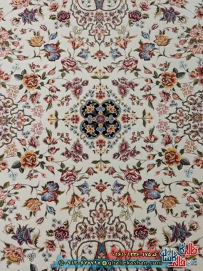 فرش 1200 شانه طرح افشان کیمیای سعادت رنگ کرم کاشان زمینه