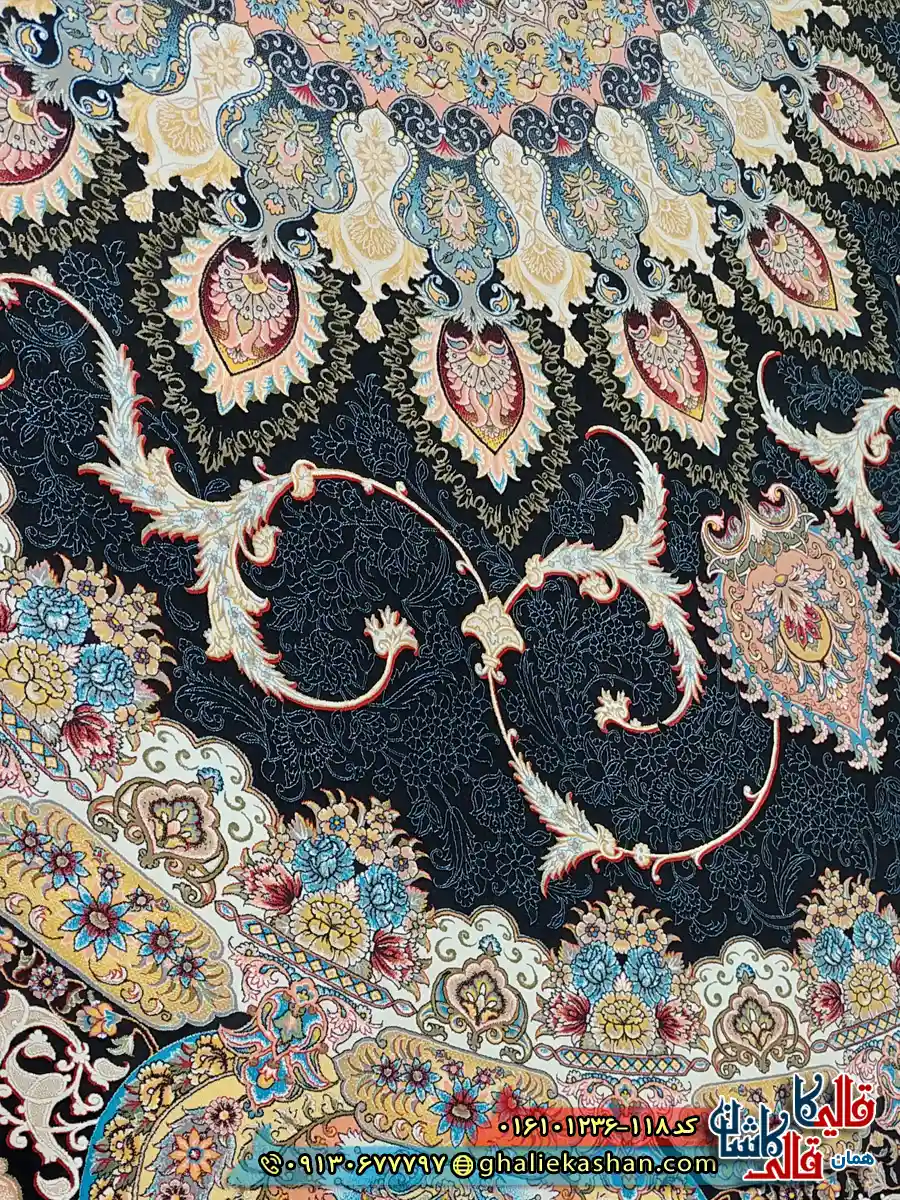 فرش 1200 شانه طرح رویا رنگ سرمه ای کاشان زمینه