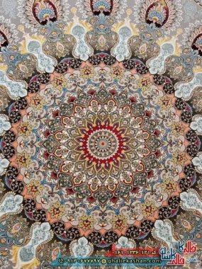 فرش 1200 شانه طرح رویا رنگ نقره ای کاشان زمینه