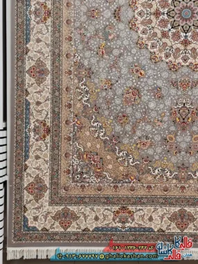 فرش 1200 شانه طرح هما رنگ طوسی نقره ای کاشان حاشیه