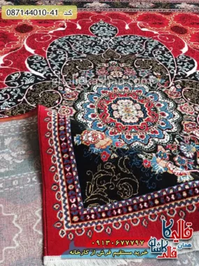 فرش ارزان طرح 700 شانه طرح چکاوک رنگ قرمز لاکی کاشان نزدیک