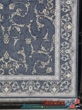 فرش طلاکوب 700 شانه طرح افشان جاوید رنگ طوسی دودی کاشان حاشیه