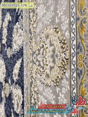فرش طلاکوب 700 شانه طرح افشان درباری رنگ سرمه ای کاشان نزدیک