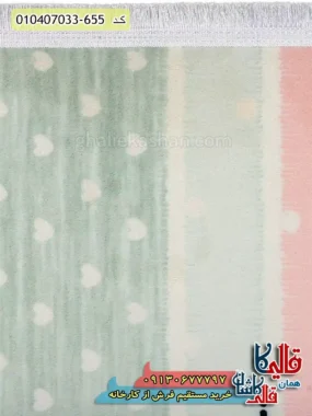 فرش کودک پسرانه 700 شانه طرح پنگوئن ها رنگ سبز کاشان نزدیک3