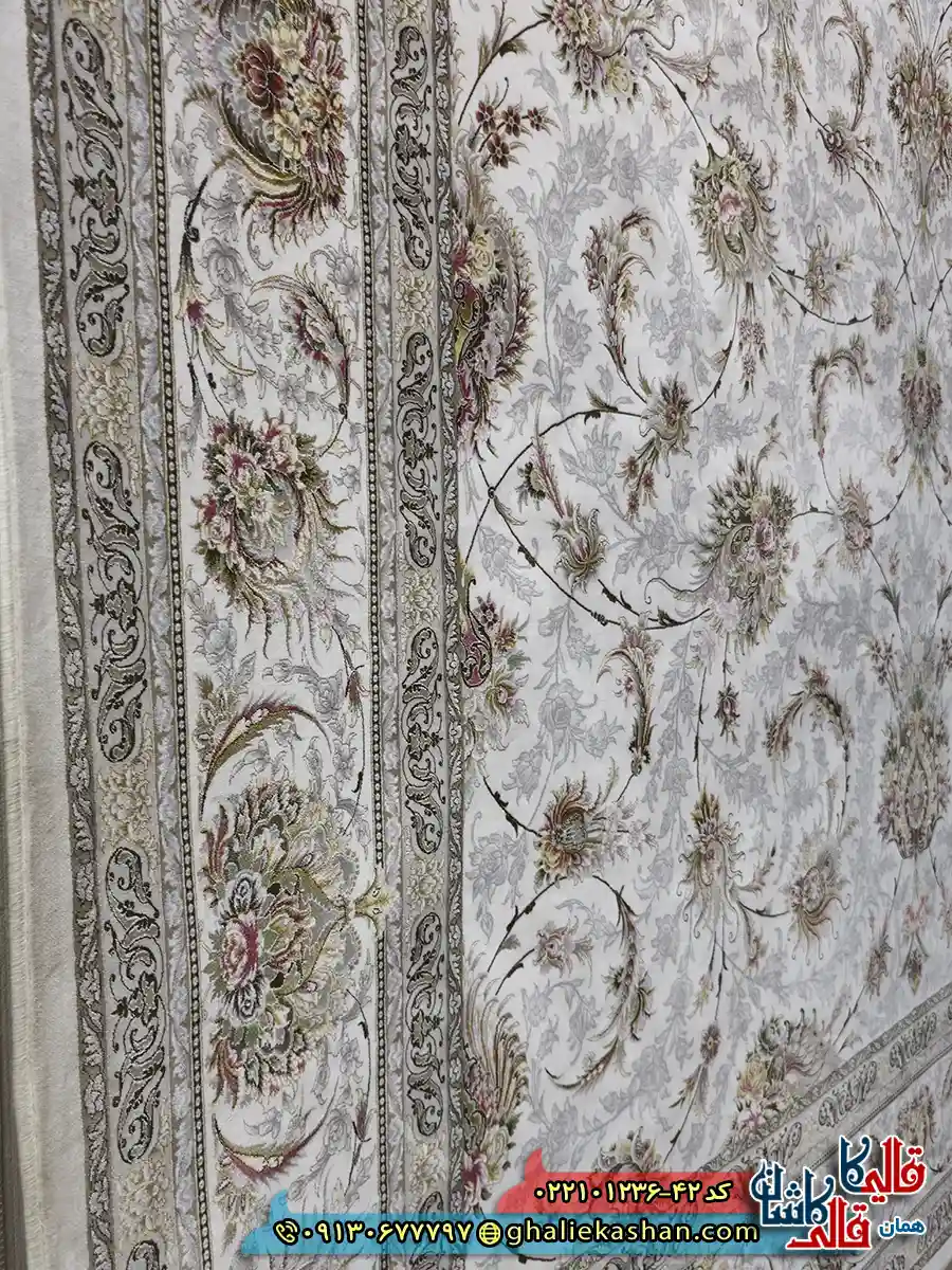 فرش 1200 شانه طرح افشان ارسلان رنگ کرم حاشیه کرم کاشان نزدیک 3