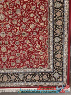 فرش 1200 شانه طرح افشان کاشان رنگ قرمز لاکی حاشیه