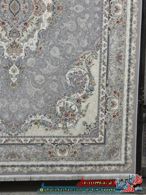 فرش 1200 شانه طرح تبریز رنگ طوسی نقره ای گل برجسته کاشانحاشیه