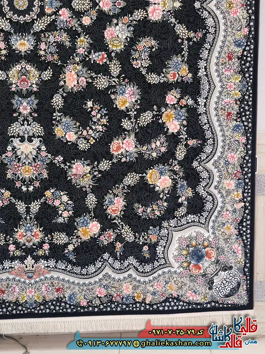 فرش 700 شانه طرح افشان رها رنگ سرمه ای حاشیه