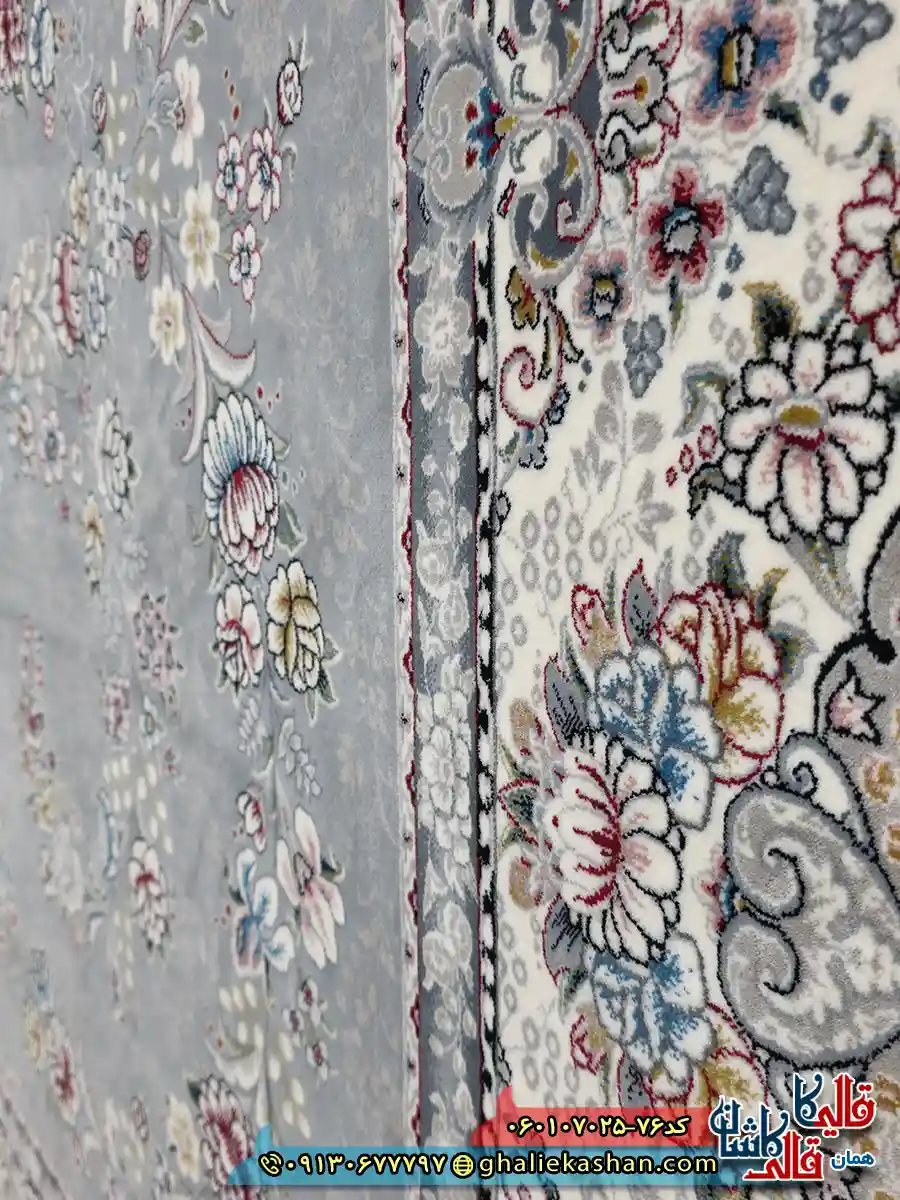 فرش 700 شانه طرح افشان شکوه رنگ طوسی نقره ای کاشان نزدیک