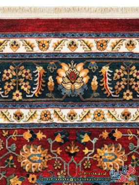 فرش سنتی 1000 شانه طرح افشان سلطانی زمینه لاکی کاشان نزدیک