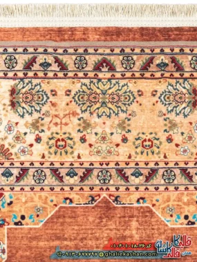 فرش سنتی 1000 شانه طرح هریس گل ریز زمینه عنابی کاشان نزدیک 3