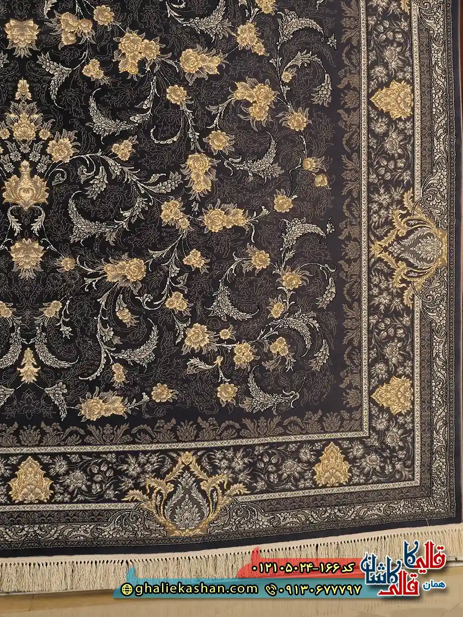 فرش طرح 700 شانه طرح افشان لیان رنگ طوسی دودی کاشان حاشیه