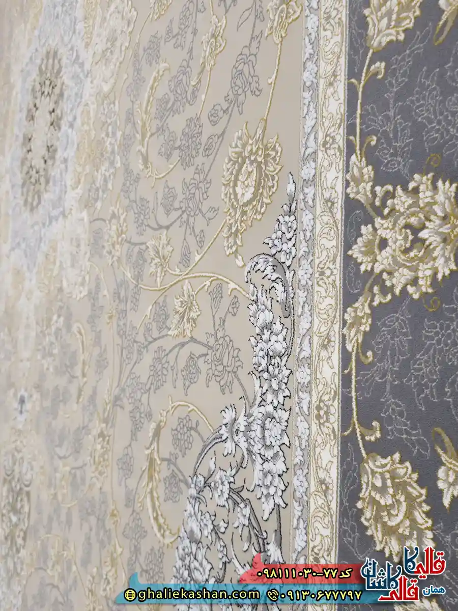 فرش طلاکوب 1000 شانه طرح یکتا رنگ بژ کاشان گل برجسته نزدیک