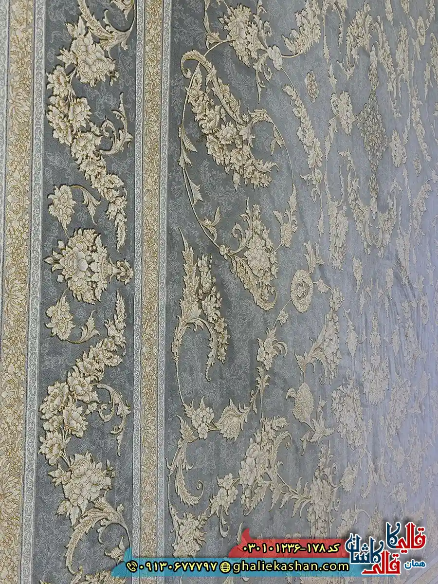 فرش ‌طلاکوب ‌1200 ‌شانه ‌طرح ‌افشان ‌ساحل ‌رنگ ‌طوسی ‌کاشان ‌نزدیک