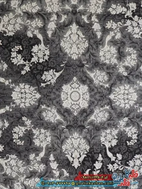 فرش طلاکوب 1200 شانه طرح افشان نورا رنگ طوسی دودی طلایی گل برجسته کاشان زمینه