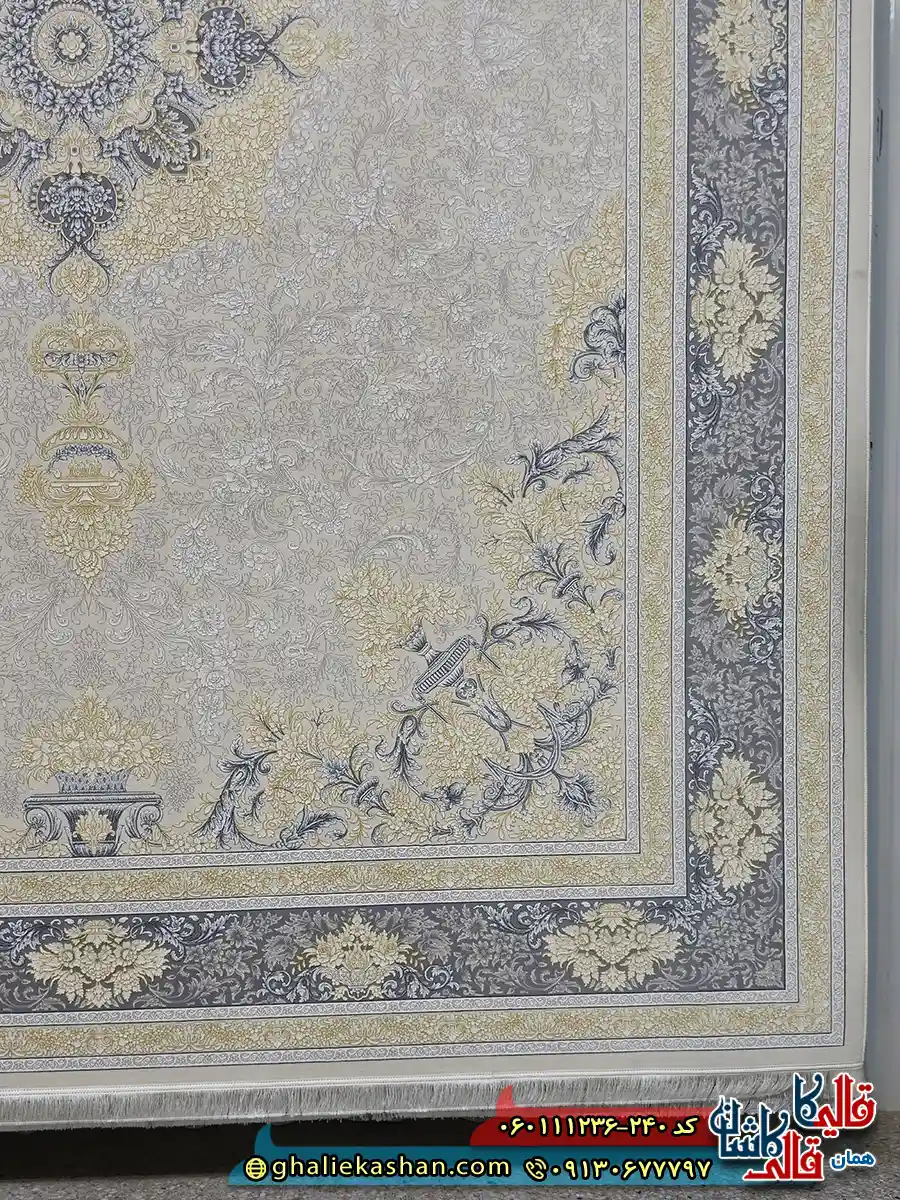 فرش طلاکوب 1200 شانه طرح ترلان رنگ کرم گل برجسته کاشان حاشیه