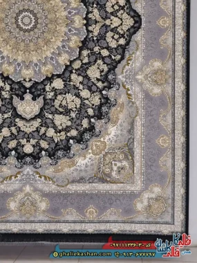 فرش طلاکوب 1200 شانه طرح معراج رنگ سرمه ای گل برجسته کاشان حاشیه