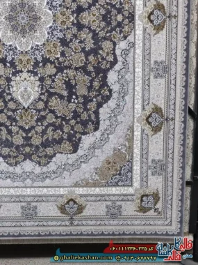 فرش طلاکوب 1200 شانه طرح پونه رنگ سرمه ای گل برجسته کاشان حاشیه