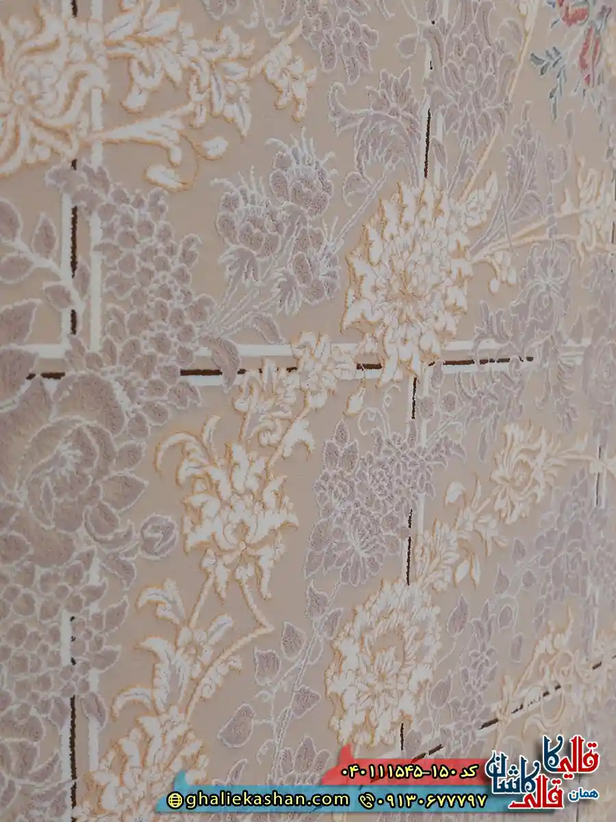 فرش طلاکوب 1500 شانه خشتی طرح زرنگار رنگ طوسی سیلور کاشان نزدیک 2