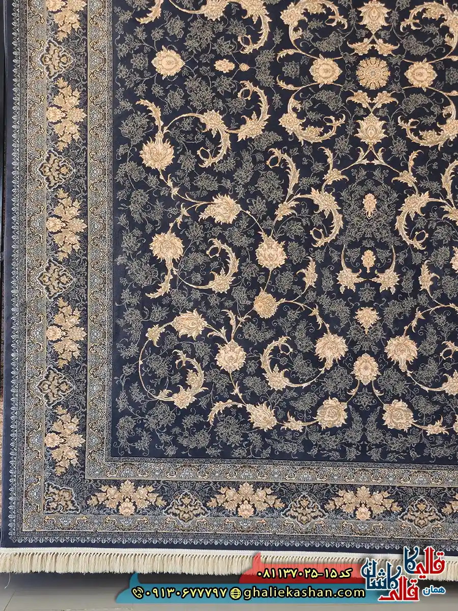 فرش طلاکوب 700 شانه طرح افشان صدف رنگ طوسی دلفینی کاشان حاشیه