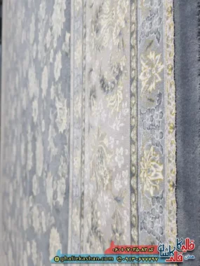 فرش طلاکوب 700 شانه طرح افشان فرنوش رنگ طوسی دودی کاشان نزدیک