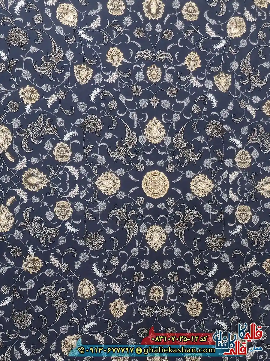 فرش طلاکوب 700 شانه طرح افشان فروزان دورنا رنگ طوسی دودی کاشان زمینه
