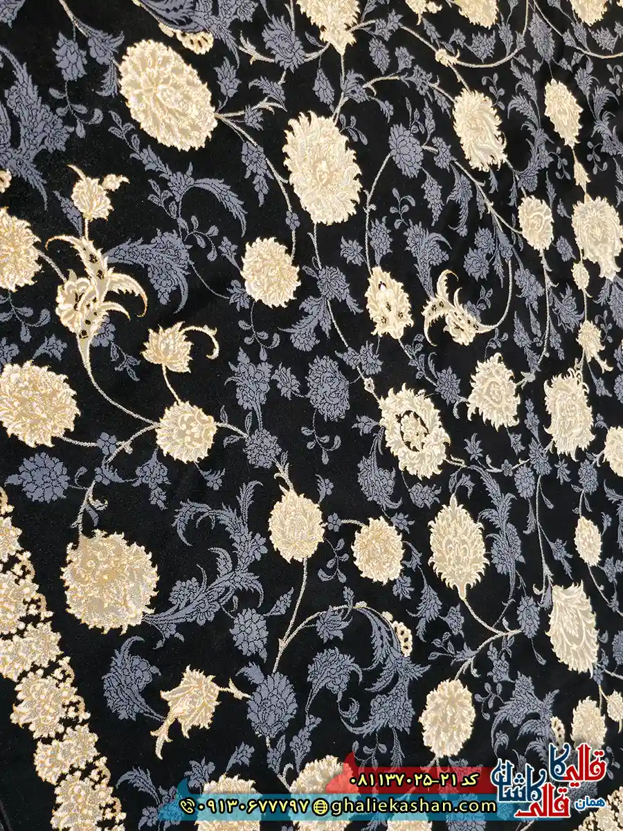 فرش طلاکوب 700 شانه طرح افشان لنا رنگ سرمه ای کاشان نزدیک2