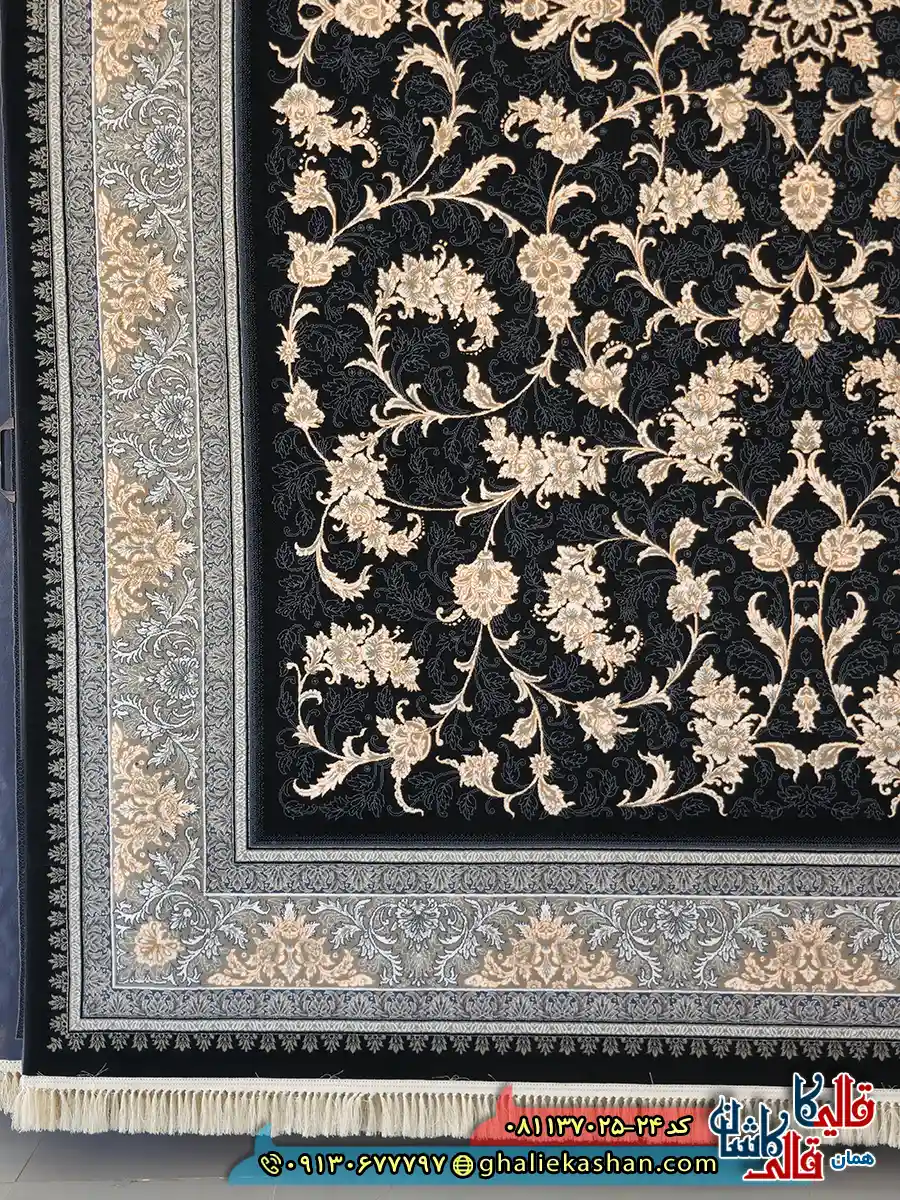 فرش طلاکوب 700 شانه طرح افشان نگار رنگ سرمه ای کاشان حاشیه