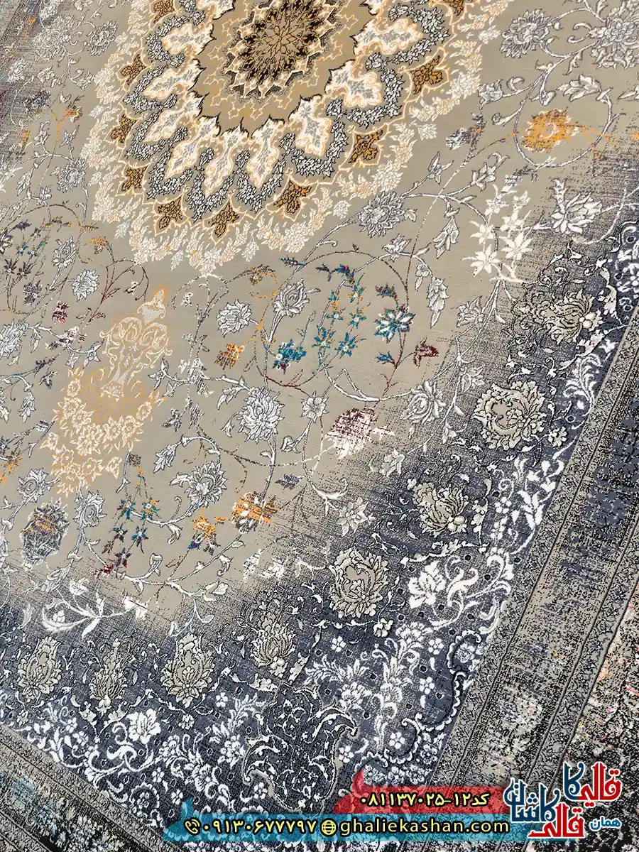 فرش طلاکوب 700 شانه طرح دریا رنگ سرمه ای فیلی کاشان نزدیک 2