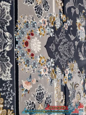 فرش طلاکوب 700 شانه طرح رزا رنگ طوسی دودی کاششان نزدیکش